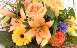 Memorial Florists & Greenhouses Offers Gorgeous National Sister's Day Flowers LOCAL SAME DAY & EXPRESS DELIVERY