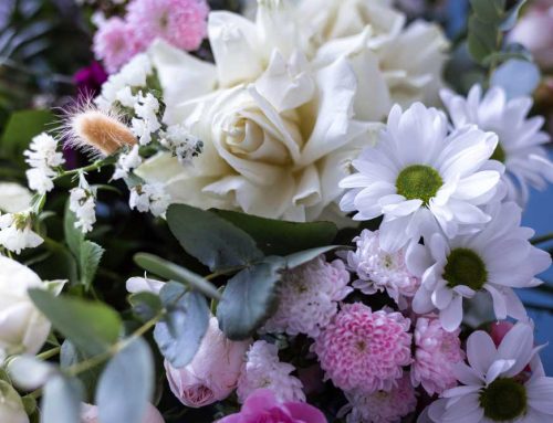 Memorial Florists Winter Flowers add Seasonal Charm to Mackville Lutheran Church